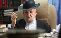 Leading rabbi hospitalized after feeling unwell