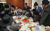 Rabbi Yoshiyahu Pinto visits Antwerp's Jewish community