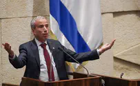 Yesh Atid, Labor considering mass resignation from the Knesset