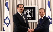 President receives credentials of Azeri Ambassador
