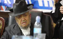 Opposition isn't able to stop worshipping Aharon Barak as idol