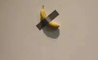 $120,000 banana artwork eaten by hungry performance artist