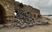 Ancient Roman aqueduct collapses in Caesarea