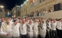 Yeshivat Hakotel students dance at the Western Wall