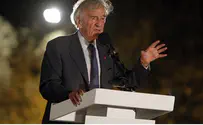 Elie Wiesel Castigates Iran in Full Page NYT Ad