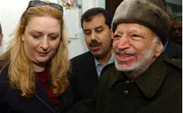 Arafat's Widow Questioned as 'Poisoning' Saga Continues