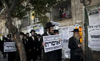 Satmar Hassidim March, Overturn Tables in Election Protests