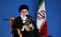 Khamenei Pardons 920 Prisoners