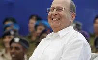 Official Claims Ya'alon Open to Legalizing 'Outposts'