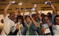 Undeterred by Rockets, 400 French Jews to Make Aliyah Today