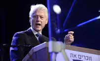 Bill Clinton stumps for Hillary at Jewish nursing home in Bronx