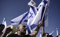 Hundreds march for Israel in Warsaw