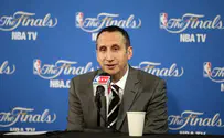 Cleveland urged to give fired coach Blatt a championship ring