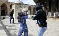 Muslim Woman Bites Police at Temple Mount