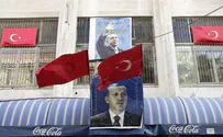 WATCH: Erdogan continues to fuel Macron feud, calls for boycott 