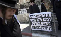 Head of IDF Haredi Integration Dep't heckled at Rachel's Tomb