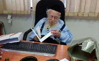 Hospital transfers Rabbi Steinsaltz to regular ward
