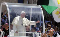 Watch: Pope Francis meets Iraq's Shia leader