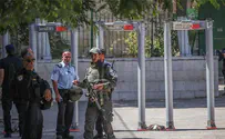 Metal detectors will remain on Temple Mount