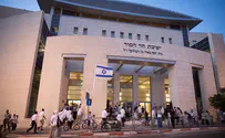 Watch: Jerusalem yeshiva holds Second Hakafot
