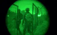 Paratroopers allow Israelis to visit northern Israel