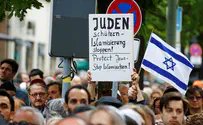 US Jews lead kippah solidarity walk in heart of Berlin