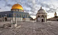 Abbas advisor: Jewish Israeli MPs 'defile' Muslim holy sites