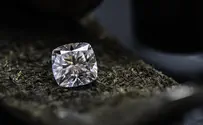 The power of colorful prestige diamonds by Meir Anavi