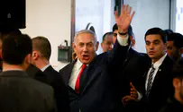 Corruption charges divide Israeli snap election polls