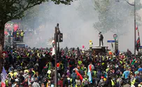 Live: Yellow Vest protests in Paris