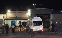 Jailed Hamas terrorist injures prison guard