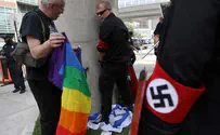 Detroit: Neo-Nazi photographed urinating on Israeli flag