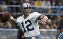 Hall of Famer Roger Staubach honored for his support of Israel