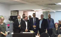 Tzohar rabbis receive unexpected support