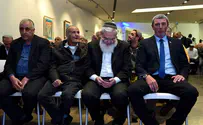Rabbi Peretz faces heavy pressure to join unified list