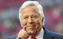 Patriots owner auctioning Super Bowl ring for COVID-19 charity