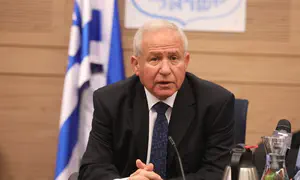 Likud Minister Avi Dichter: Freeze judicial reforms for 1 month