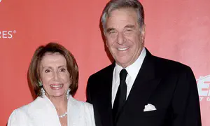 Video shows moment Paul Pelosi attacked with hammer