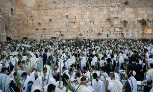Preparations begin for festive Priestly Blessing ceremonies