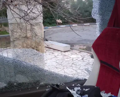 Bus of high school students pelted with stones in Jerusalem