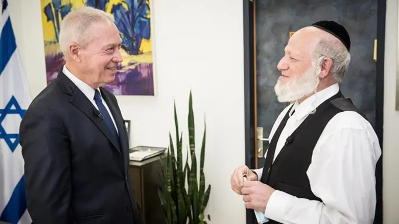 Yehuda Meshi Zahav and Yoav Galant