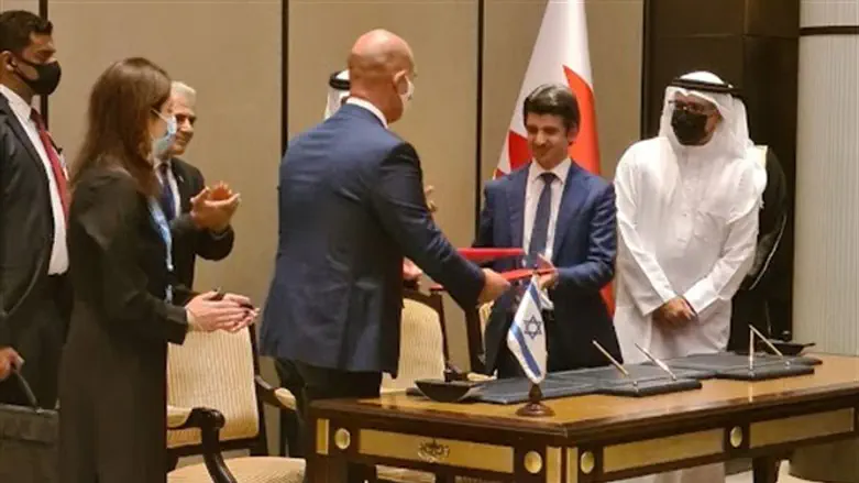 Cooperation deals between Sheba and Bahrain hospitals