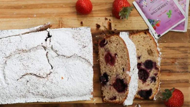 One Bowl Wild Berries Tea Loaf Cake