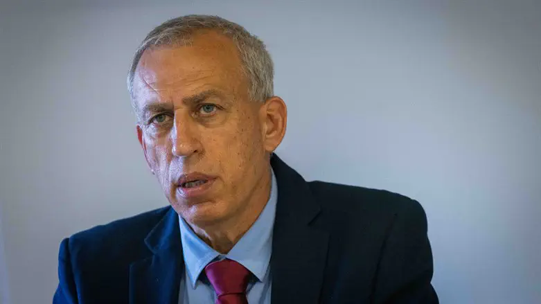 Professor Nachman Ash