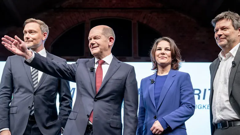 Olaf Scholz presents joint coalition agreement for the new German government