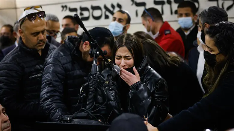 Funeral of Laura Yitzhak