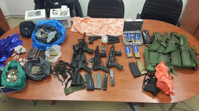 Weapons seized by Netzah Yehuda