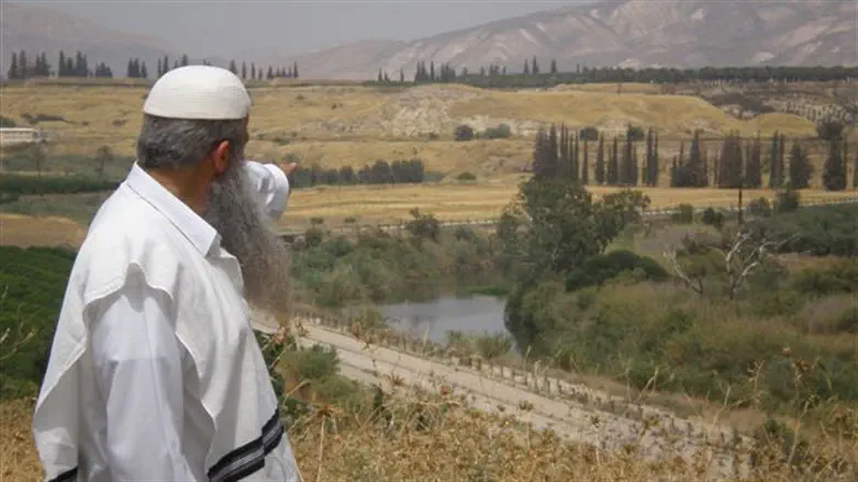 Tzvi Fishman and the Holy Land