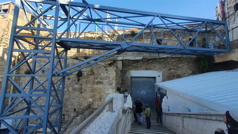 work on elevator at Cave of the Patriarchs