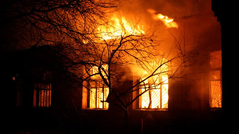 Building fire (archive)